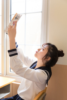 系统之名养成器女主